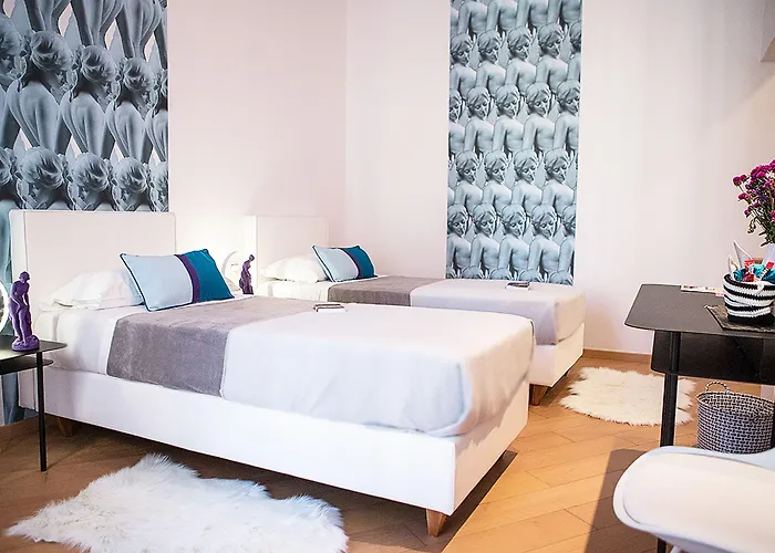 Milizie 76 Gallery Guest house 4*